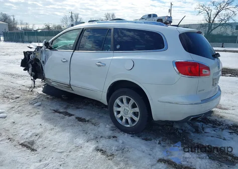 2017 Buick Enclave Premium z USA, uszkodzony, nr VIN 5GAKVCKD9HJ281511